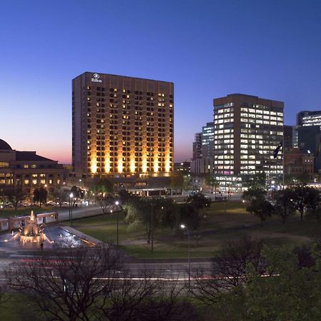 Hilton Adelaide Hotel Exterior foto